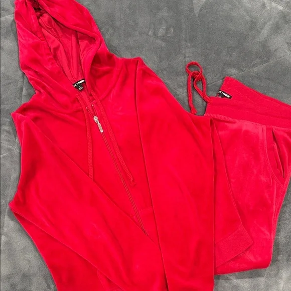 Fashion Nova Red Velour Tracksuit - Picture 1 of 7